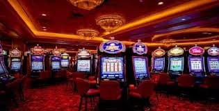 seingaming Baccarat Online Card Games Myanmar ကစားသမား ကတ်ဂိမ်းကစားနေသောမြင်ကွင်း